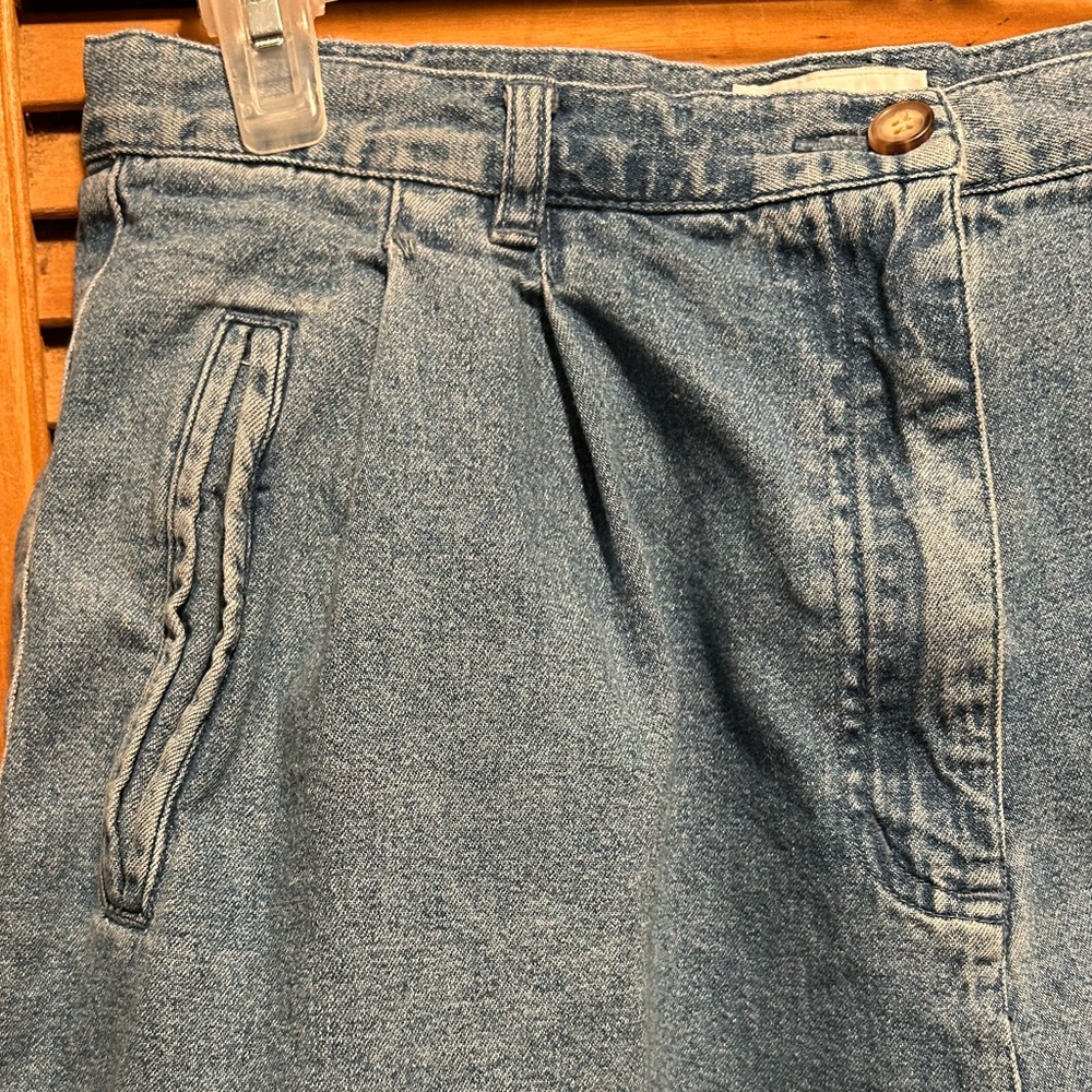 Vintage Jones New York Blue Denim Bermuda Shorts - Picture 5 of 12